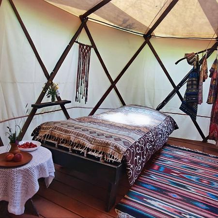 Eco Glamping - Carpathians. Retreat Hub Dzin Space เวอร์คอฟเวอนา ภายนอก รูปภาพ