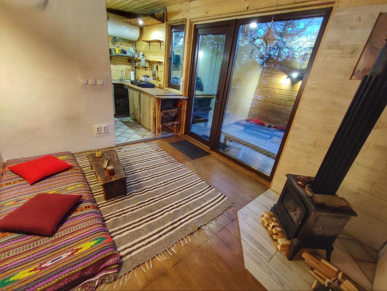Eco Glamping - Carpathians. Retreat Hub Dzin Space เวอร์คอฟเวอนา ภายนอก รูปภาพ