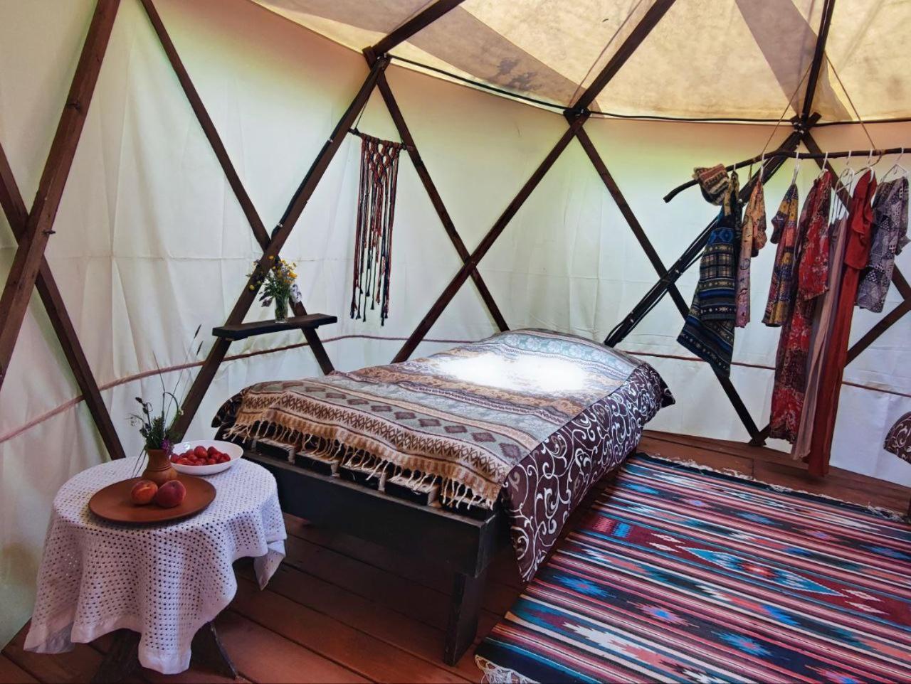 Eco Glamping - Carpathians. Retreat Hub Dzin Space เวอร์คอฟเวอนา ภายนอก รูปภาพ